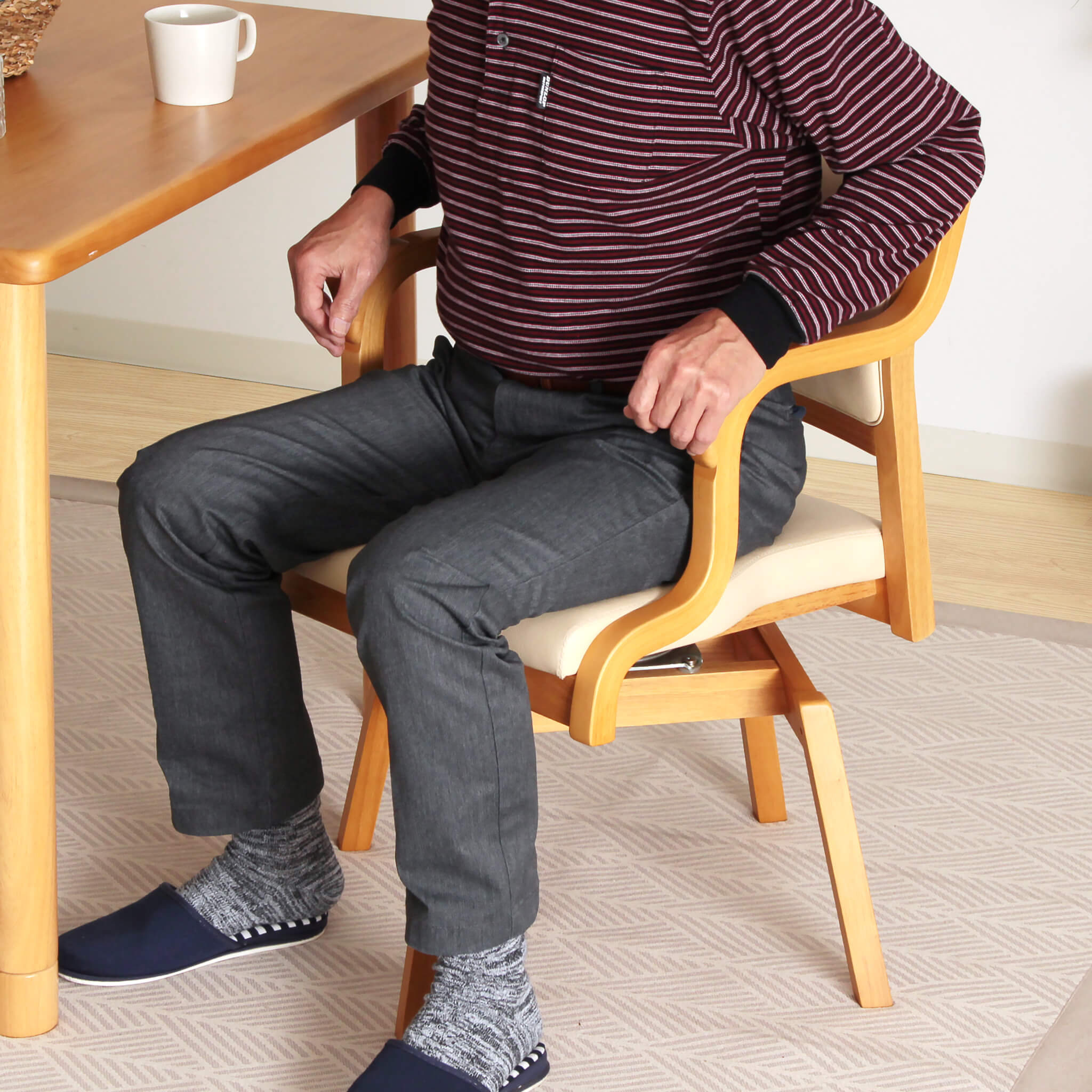 高齢者向け椅子